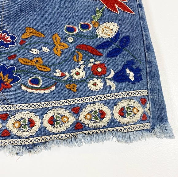 UMGEE Embroidered Floral Mini Denim Skirt Small Bird - Picture 2 of 5